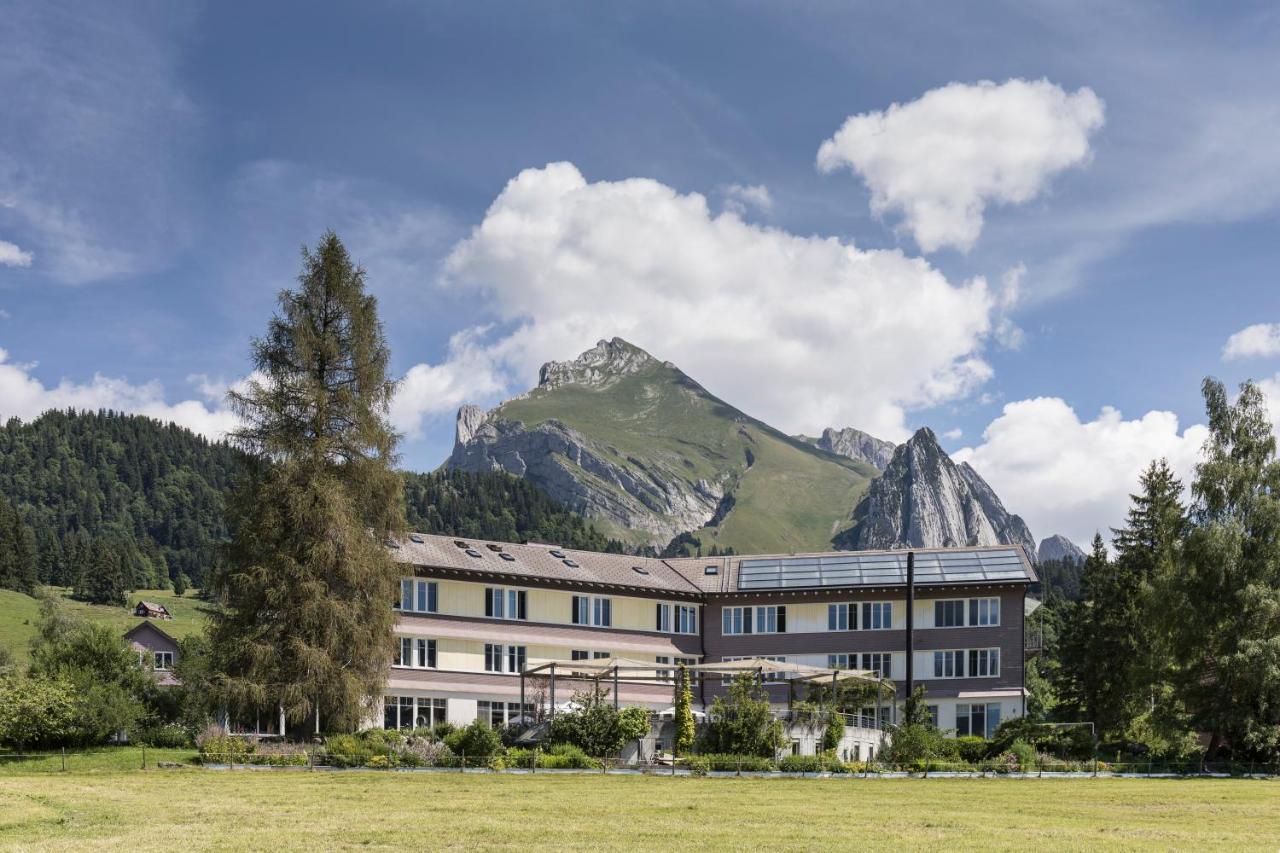 Kurhaus Sunnehus Hotel Wildhaus Exterior foto